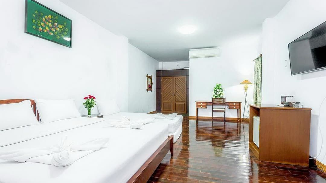 สวิส ชาเลต์ เกสท์ เฮาส์ (Swiss Chalet Guesthouse)