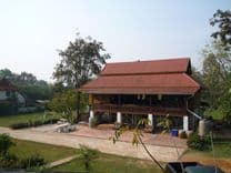 เรือนดอกแก้วรีสอร์ท (Ruan Dok Kaew Resort)
