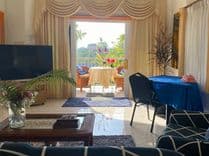 โอเอซิส วิลล่า (Oasis Villa)