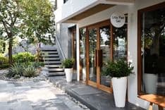 ลิตเติล แพลนท์ คาเฟ่ แอนด์ เวค ปาร์ค (Little Plant Café & Wake Park)