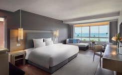 พูลแมนภูเก็ตพันวาบีชรีสอร์ท (Pullman Phuket Panwa Beach Resort)