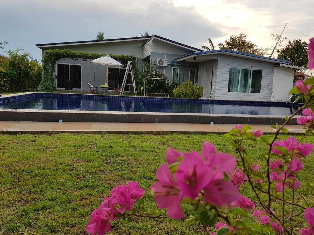นาดีรีสอร์ท อุดรธานี (Nadee resort)