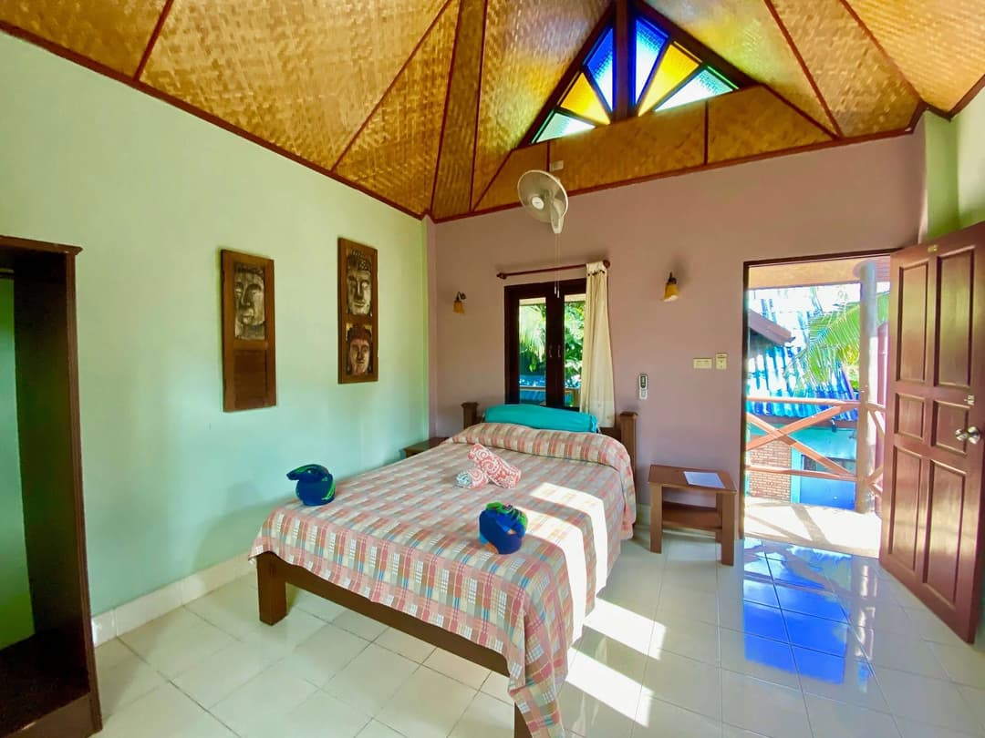 ชานติ ลอดจ์ ภูเก็ต (Shanti Lodge Phuket)