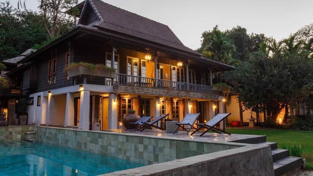 เฮือนพักบ้านสวน (Baan Suan Residence)