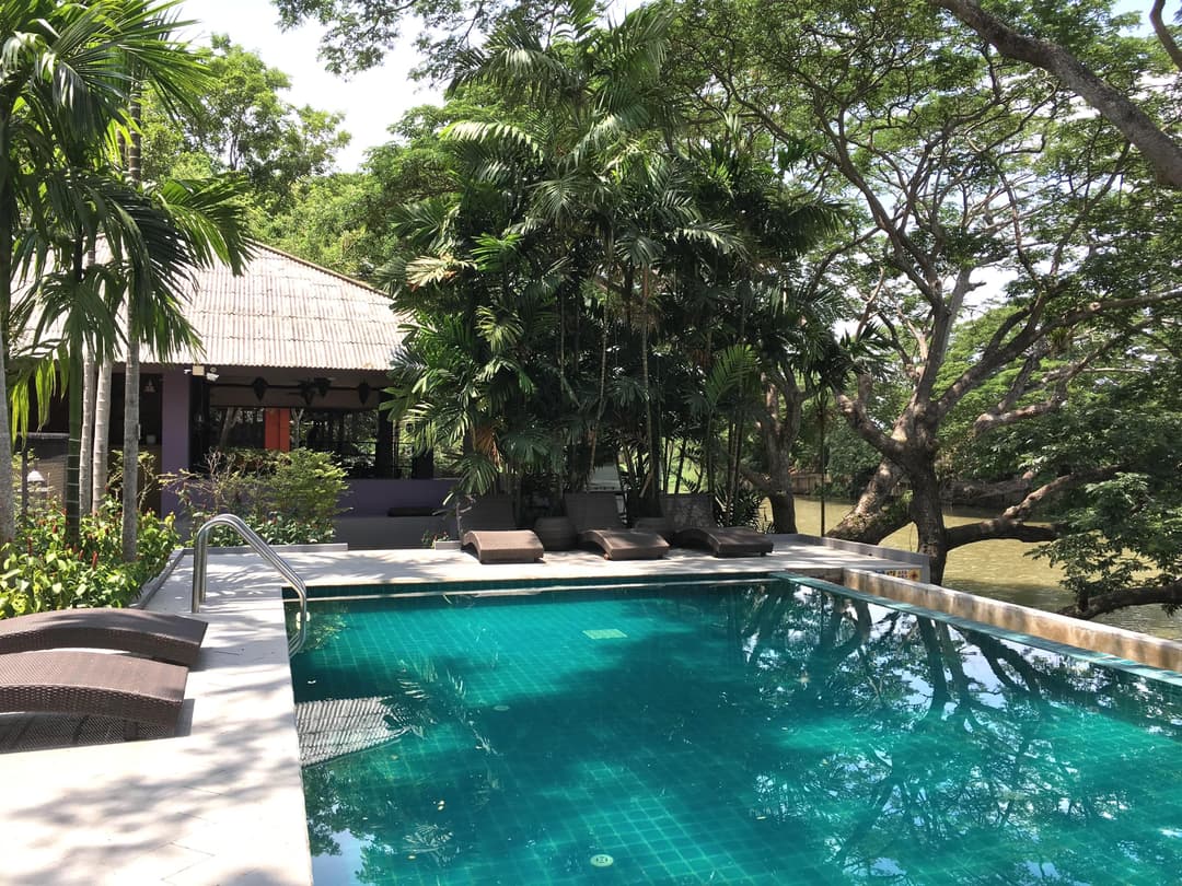 บ้านน้ำปิง ริเวอร์ไซด์ วิลเลจ รีสอร์ท (Baan Namping Riverside Village)
