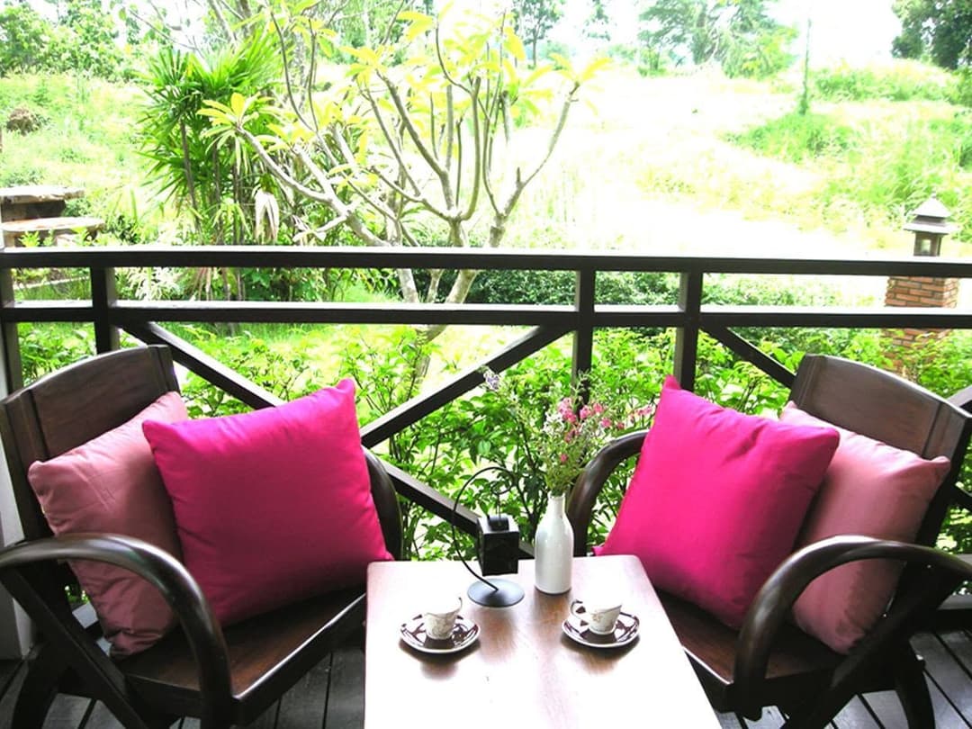 บ้านริมคลอง รีสอร์ท (Baan Rim Klong Resort)