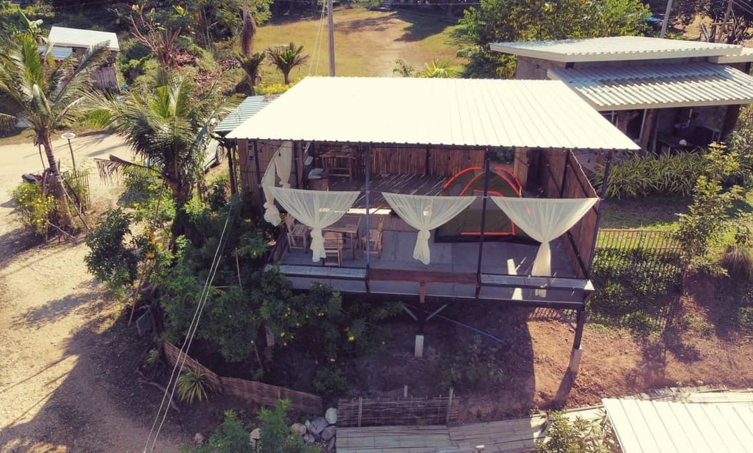 ไร่หญ้าแจ้ซ้อนรีสอร์ท (Raiya chaeson Resort)