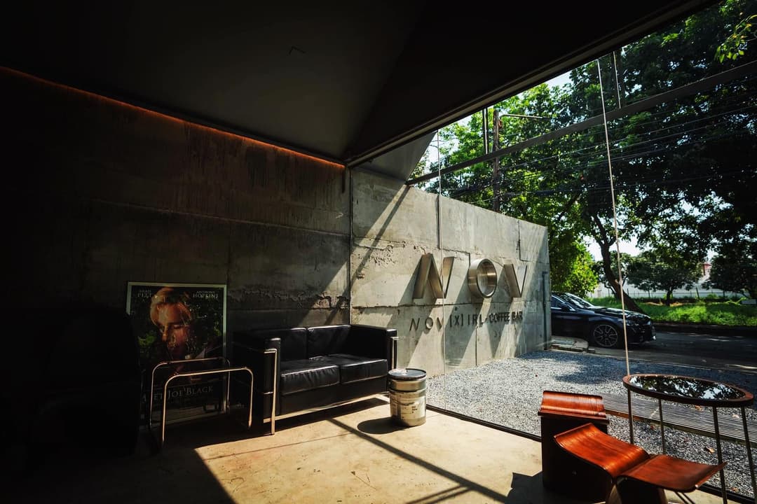 โนฟ เอ็กซ์ ไอ อาร์ แอล คอฟฟี่ บาร์ (NOV x IRL Coffee BAR )