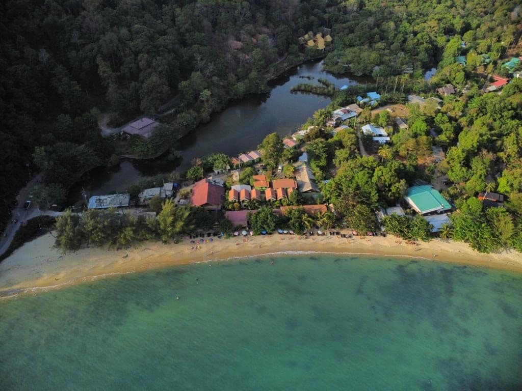 ยูยู โกลเดน บีช รีสอร์ท (YUYU golden beach resort)