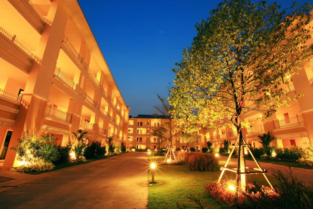 เดอะ วัน เรสซิเดนซ์ โฮเทล (The One Residence Hotel)
