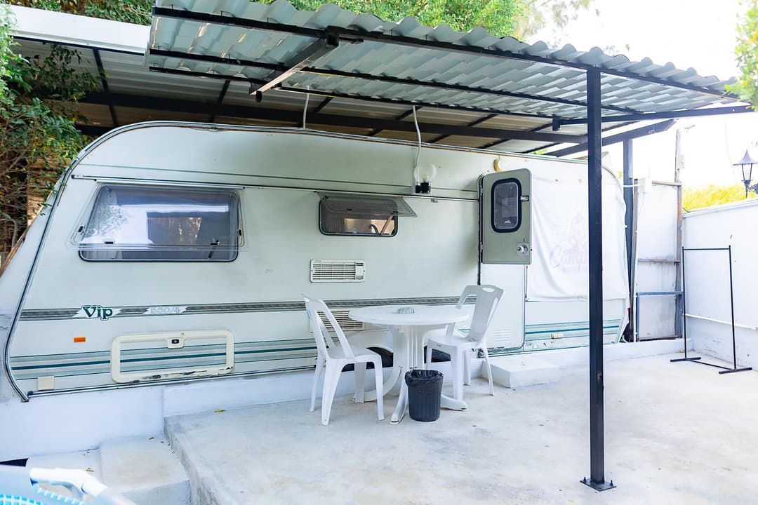 ลอฟท์ คาราวาน รีสอร์ท (Loft Caravan Resort)