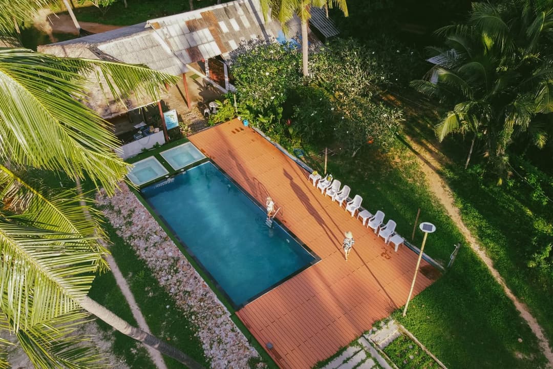เกาะทะลุ ไอแลนด์ รีสอร์ท (Koh Talu Island Resort)
