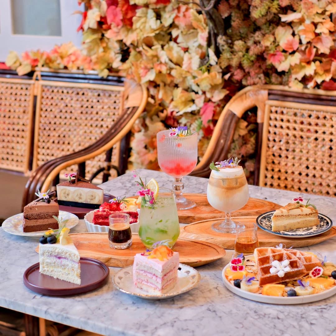 ท็อปลอฟตี้ (Toplofty Cafe)
