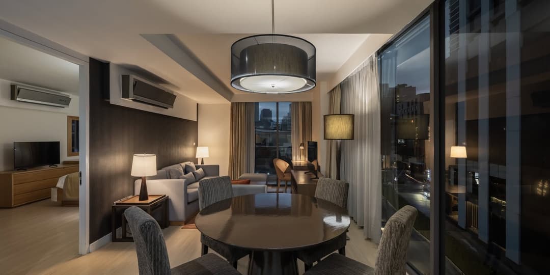 โรงแรมโอ๊ควู้ด เรสซิเดนซ์ สุขุมวิท 24 (Oakwood Residence Sukhumvit 24 Hotel)