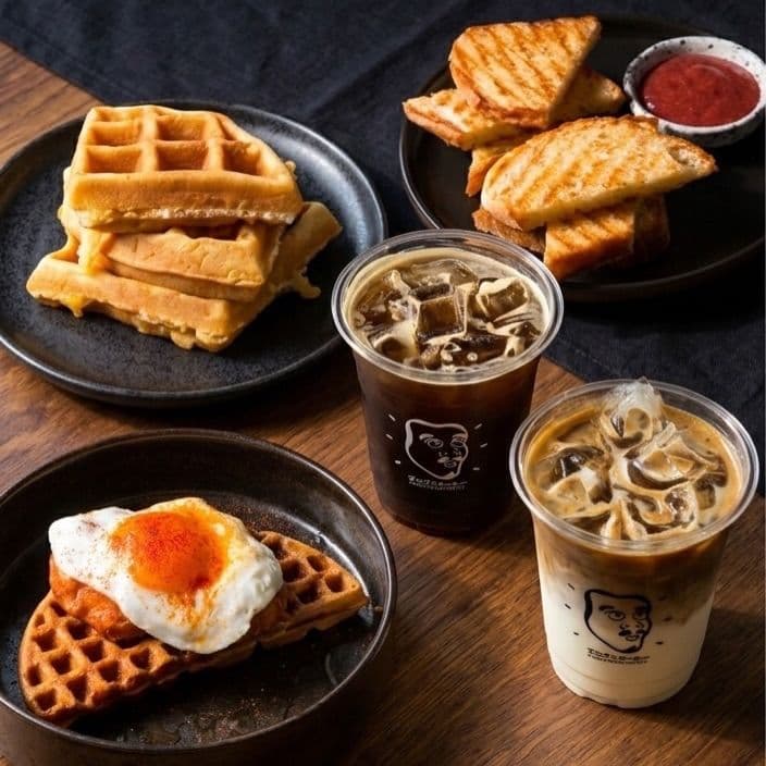 โพนี่ โพนี่ ค๊อฟฟี่ (Poonypoonycoffee)