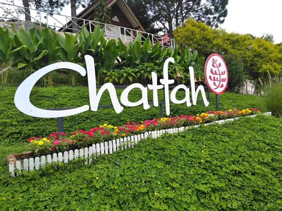 ฉัตรฟ้ารีสอร์ท (Chatfah Resort)