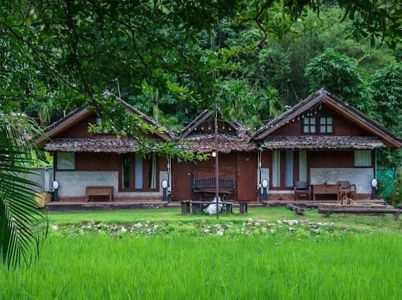 เฮินไตรีสอร์ท แม่ลาน้อย (Herntai Resort)
