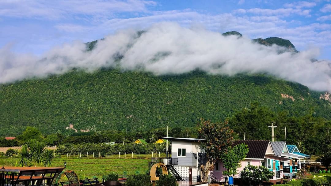 บ้านทุ่งทะเลหมอกเชียงดาว (Ban Thung Talay Mok Chiang Dao)