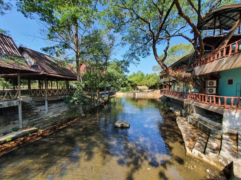 ภูโอบ น้ำใส คันทรี รีสอร์ท (Phuaob Namsai Country Resort)